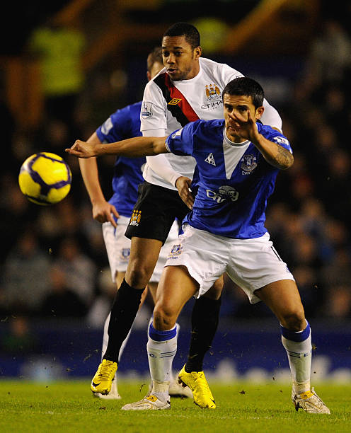 他既能擔任 他既能擔任